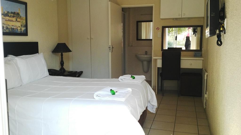 Elizabeth Lodge Boksburg Buitenkant foto